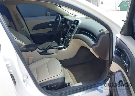 2015 Chevrolet Malibu 1Lz z USA, uszkodzony, nr VIN 1G11F5SL9FF170797